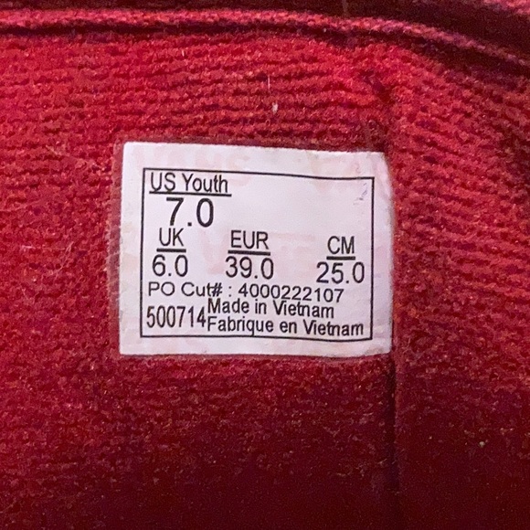 Vans - Picture 3 of 3